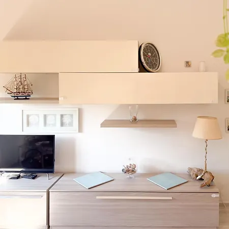 Appartamento Casetta Azzurra - Helloelba *